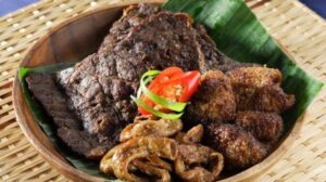 Jeroan Sapi Ungkep